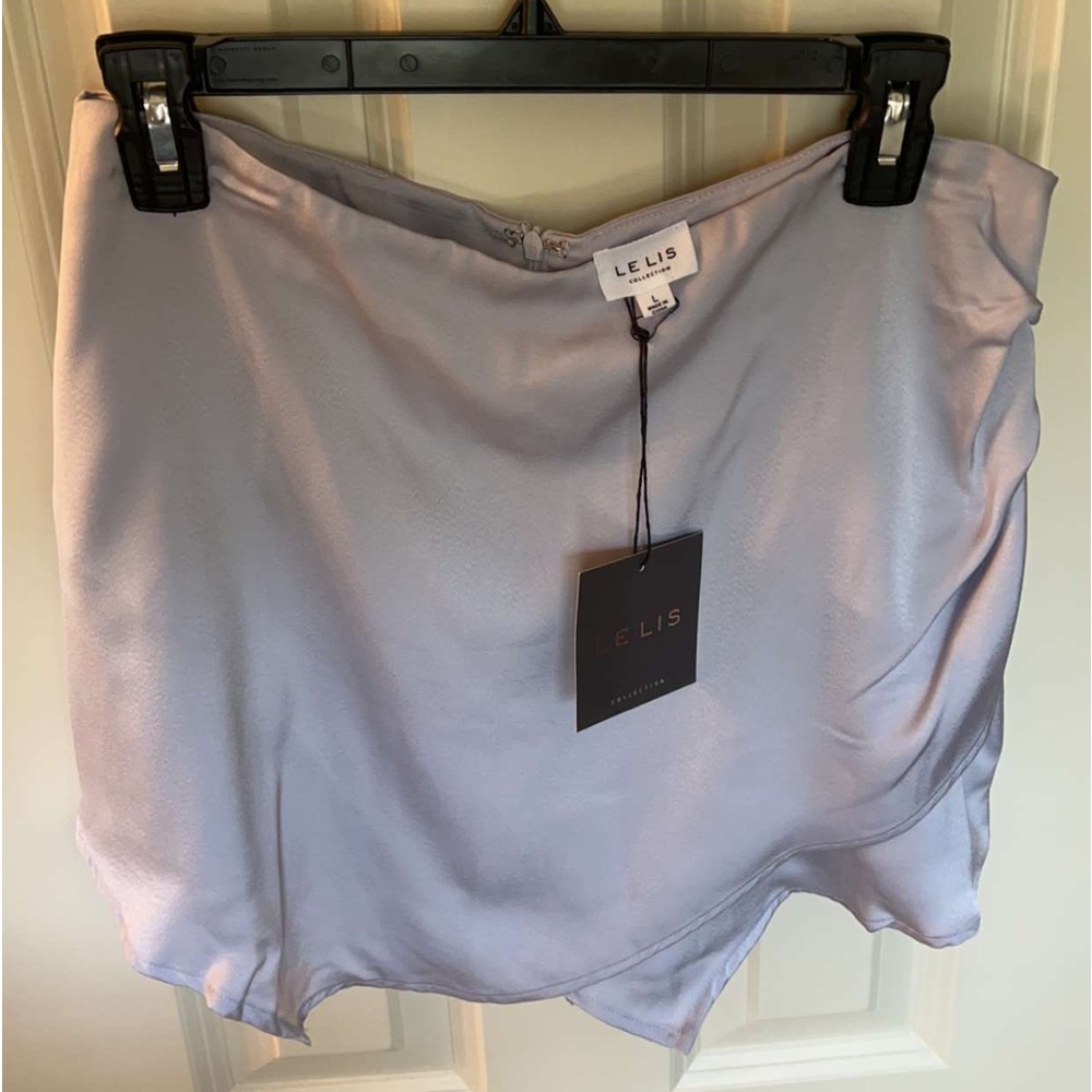 Silky skort